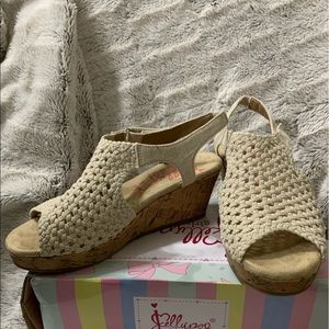 Girls Jellypop Memory Foam Wedge Sandals Sz 4